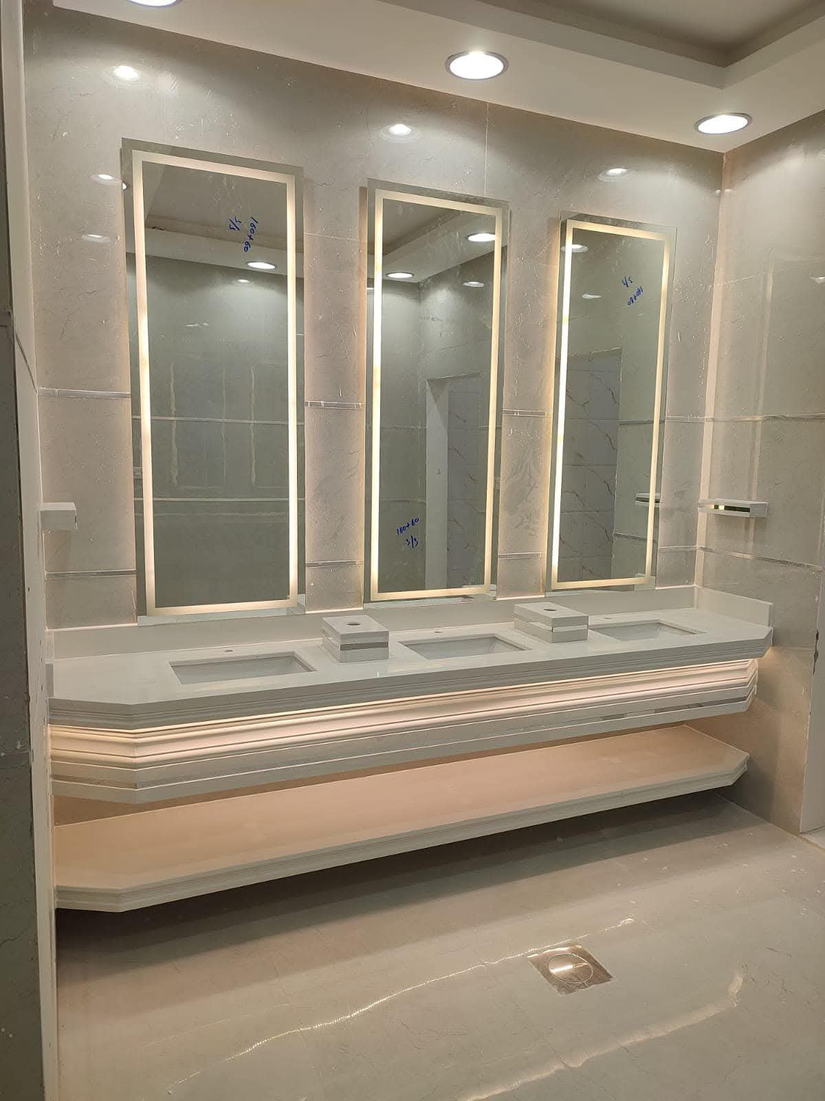 تركيب حجر بالكويت: دليل شامل لأفضل أنواع الحجر وخدمات التركيب